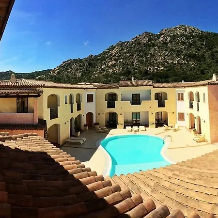Monti Di Mola 4*