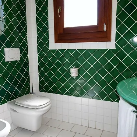 Monti Di Mola Otel 4*