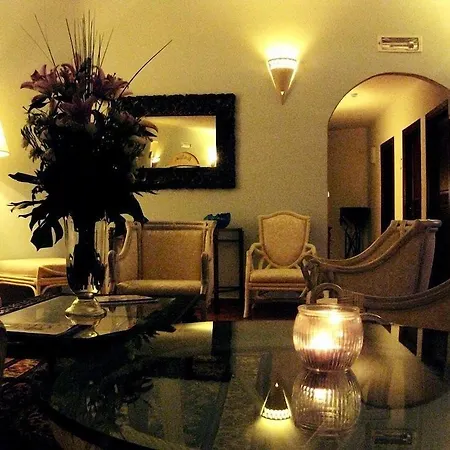 Monti Di Mola Otel 4*