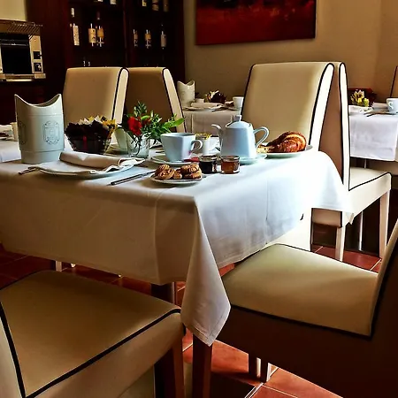 Otel Monti Di Mola Porto Cervo