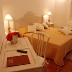 Hotel Monti Di Mola 4*