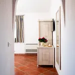 Hotel Monti Di Mola