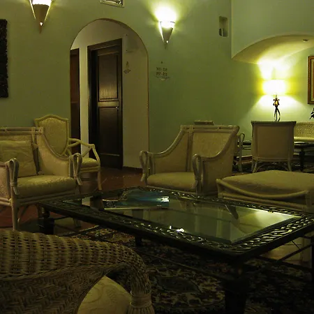 Monti Di Mola Hotell