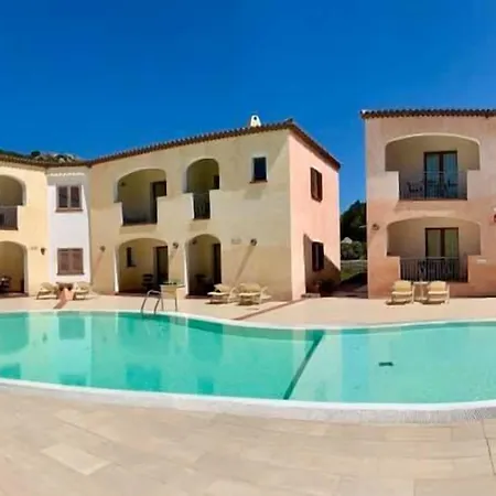 Otel Monti Di Mola