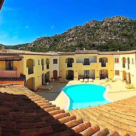 Monti Di Mola Hotel