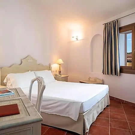 Monti Di Mola Hotel