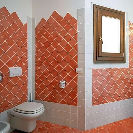 Hotel Monti Di Mola 4*
