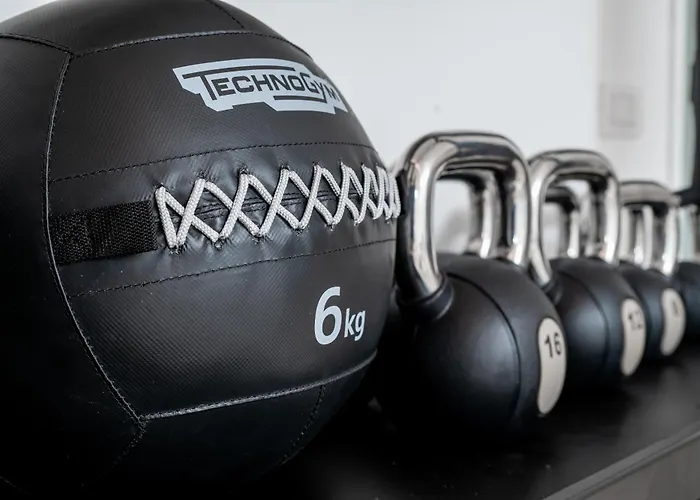 Monti Di Mola 4* פורטו צ'רבו