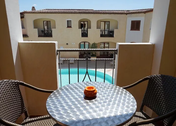 Otel Monti Di Mola 4*