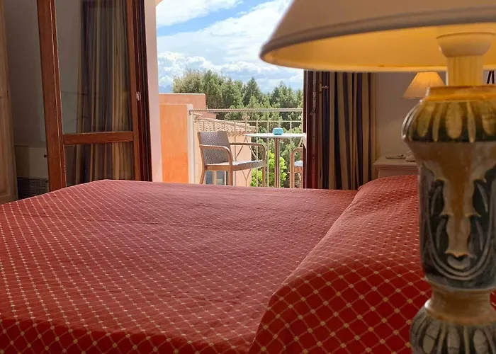 Monti Di Mola Hotel 4*