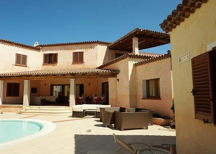 Hotel Monti Di Mola Porto Cervo